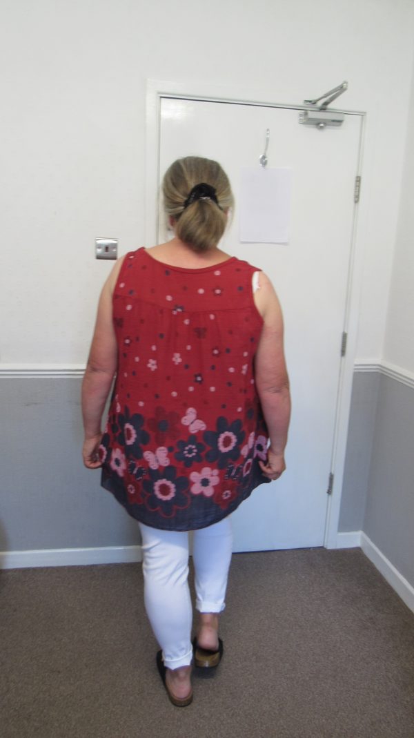 SALE SALE SALE New Floral Sleeveless Top Burgundy One Size fits sizes 18 20 22 NON RETURNABLE - Image 7
