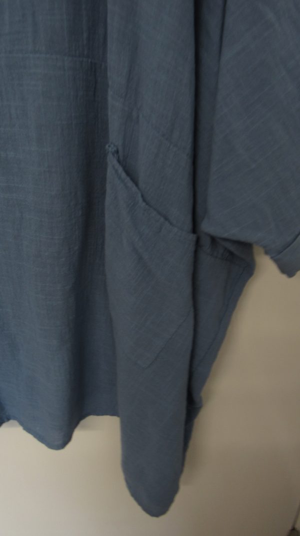 New Ladies Pocket Denim Blue Plus Size 100% Cotton Top One Size fits sizes 22 24 26 28 - Image 3