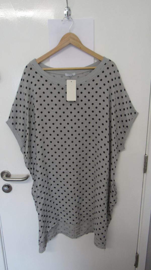 New Ladies Silver Grey with Black Spot Pocket Line Tunic Top One Size fits sizes 18 20 22 24