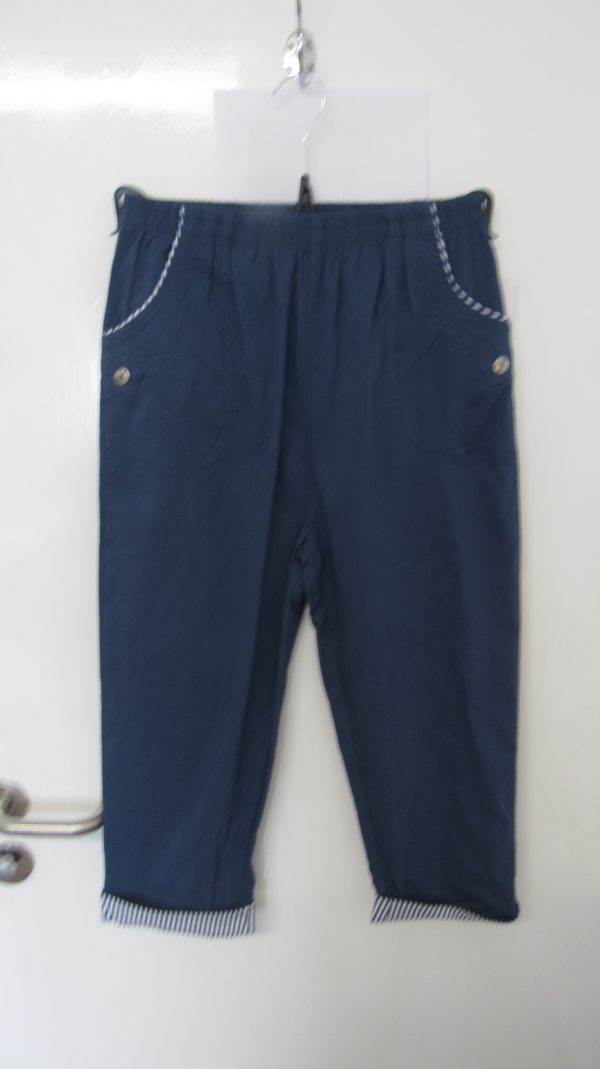 Cherry Berry Indigo Blue Stripe 3/4 Length Trousers Size T5 UK 16