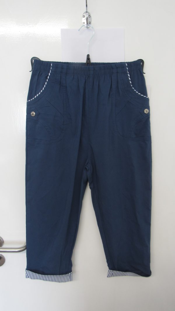 Cherry Berry Indigo Blue Stripe 3/4 Length Trousers Size T5 UK 16 - Image 2