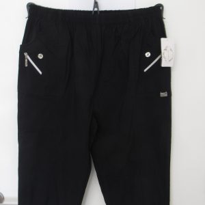Cherry Berry Black 3/4 length stretchy trousers Size T6 UK 18