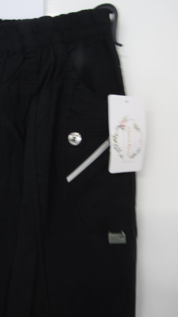 Cherry Berry Black 3/4 length stretchy trousers Size T7 UK 20 - Image 3