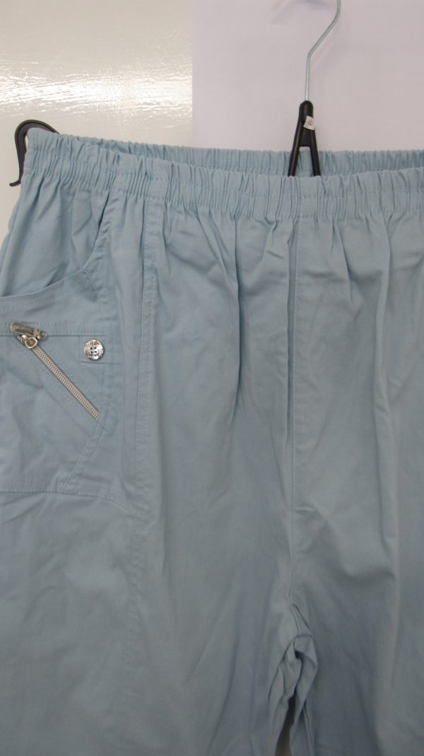 Cherry Berry Sky Blue 3/4 length stretchy trousers Size T9 UK 24 - Image 3