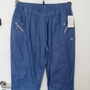 Cherry Berry Denim Blue 3/4 length stretchy trousers Size T7 UK 20