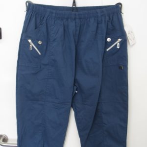 Cherry Berry Denim Blue 3/4 length stretchy trousers Size T6 UK 18