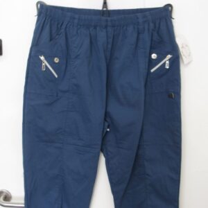 Cherry Berry Denim Blue 3/4 length stretchy trousers Size T6 UK 18