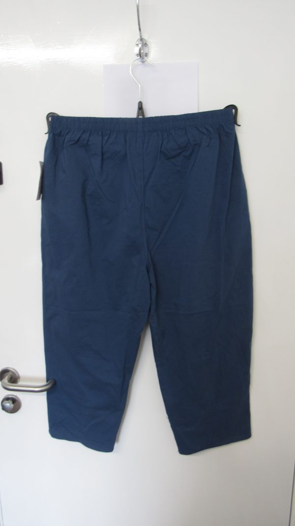 Cherry Berry Indigo Blue 3/4 length stretchy trousers Size T9 UK 24 - Image 5