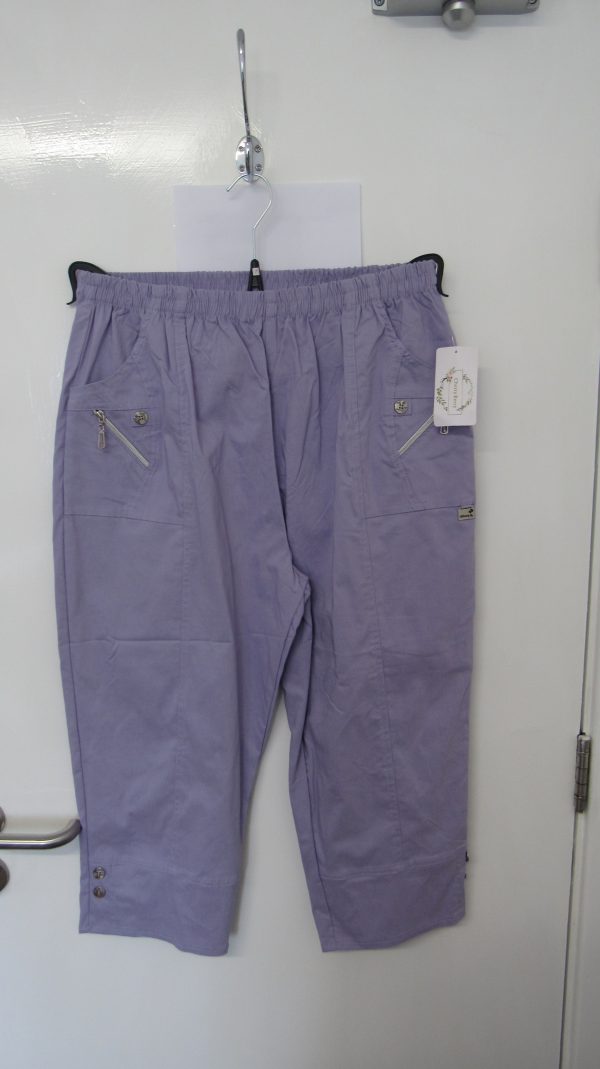 Cherry Berry Lilac 3/4 length stretchy trousers Size T9 UK 24 - Image 2