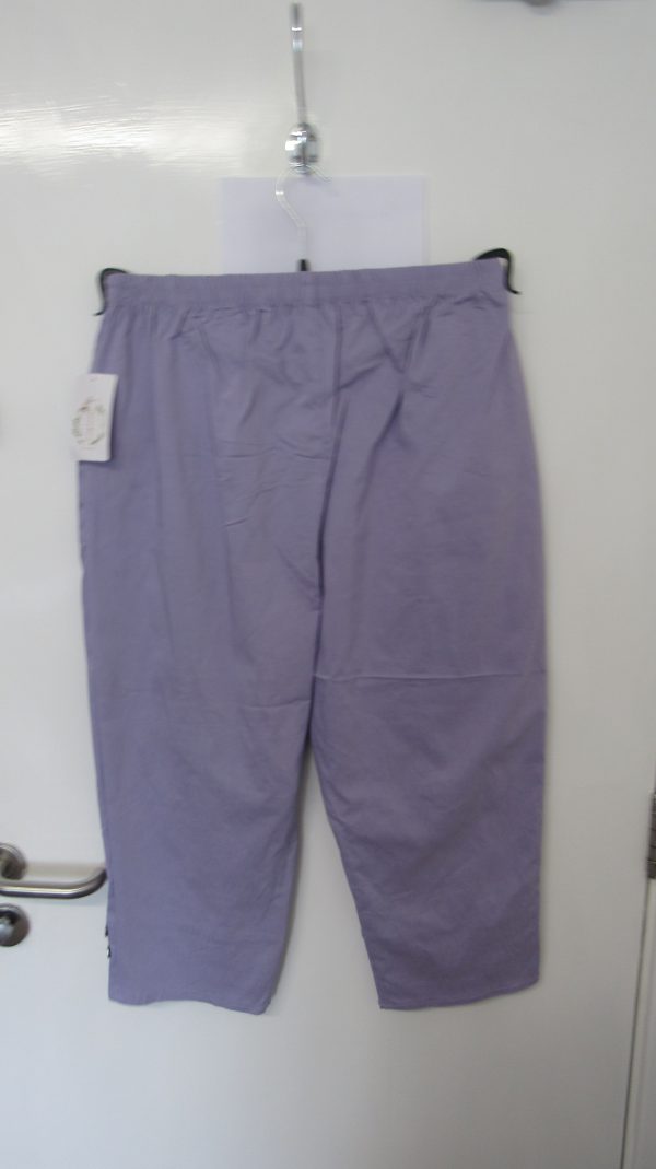 Cherry Berry Lilac 3/4 length stretchy trousers Size T9 UK 24 - Image 5