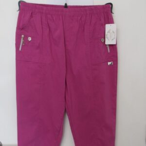 Cherry Berry Cerise Pink 3/4 length stretchy trousers Size T2 UK 10