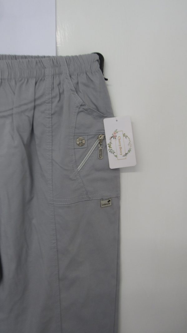 Cherry Berry Grey 3/4 length stretchy trousers Size T4 UK 14 - Image 3