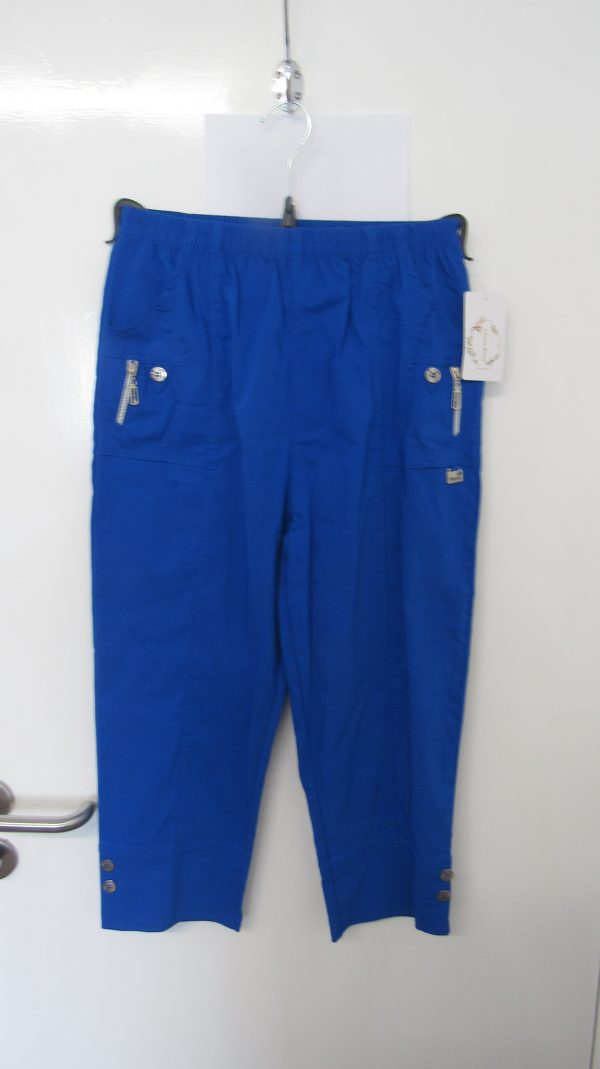 Cherry Berry Royal Blue 3/4 length stretchy trousers Size T2 UK 10