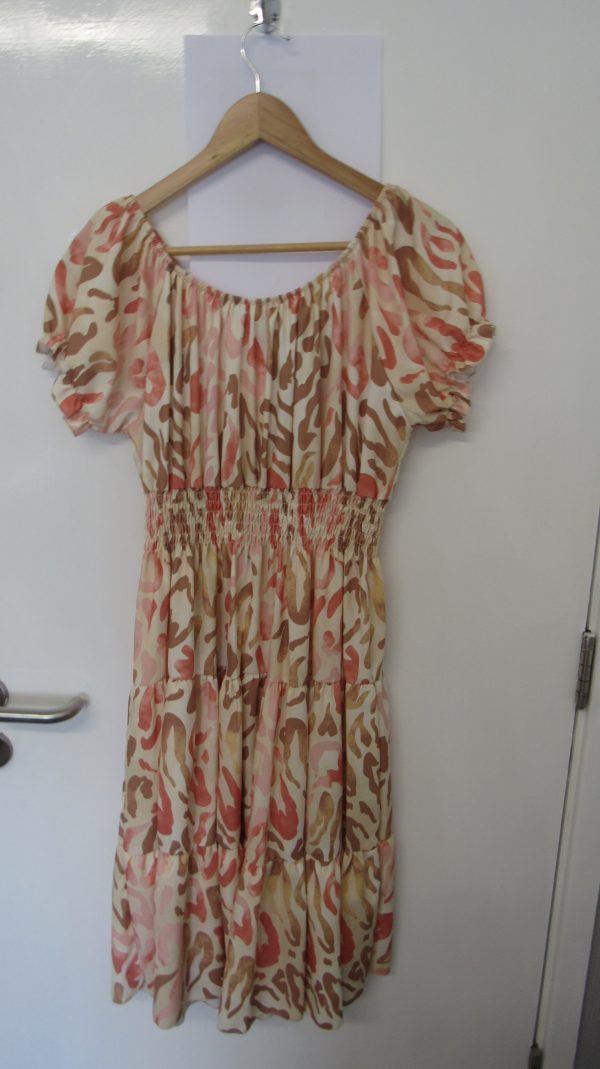 New Ladies Brown Floral Tiered Dress One Size fits sizes 14 16 18 20 - Image 5