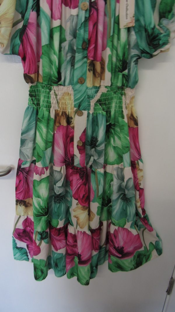 New Ladies Green Floral Tiered Dress One Size fits sizes 14 16 18 20 - Image 4