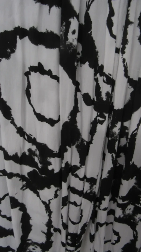New Ladies White with Black Harem Pants One Size fits sizes 16 18 20 - Image 4
