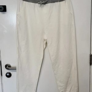NEW Ladies Womens White Joggers Trousers One Size fits sizes 16 18