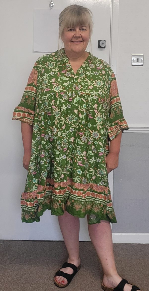 New Ladies Green Floral Midi Length Dress One Size fits sizes 18 20 22 - Image 6