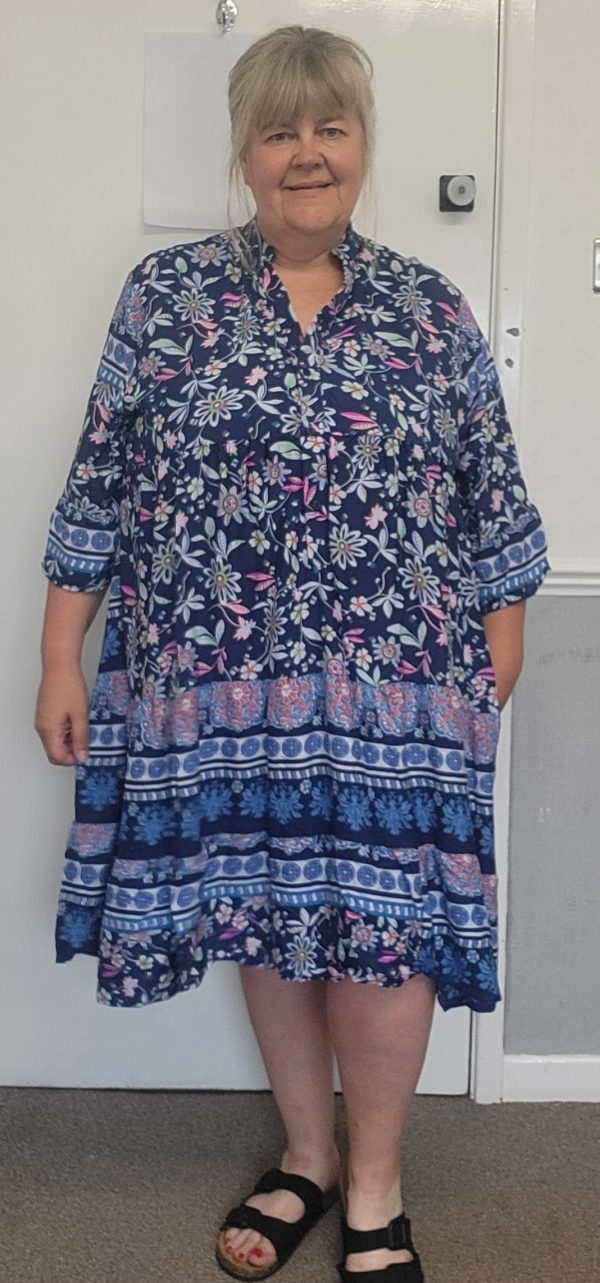 New Ladies Blue Floral Midi Length Dress One Size fits sizes 18 20 22 - Image 6