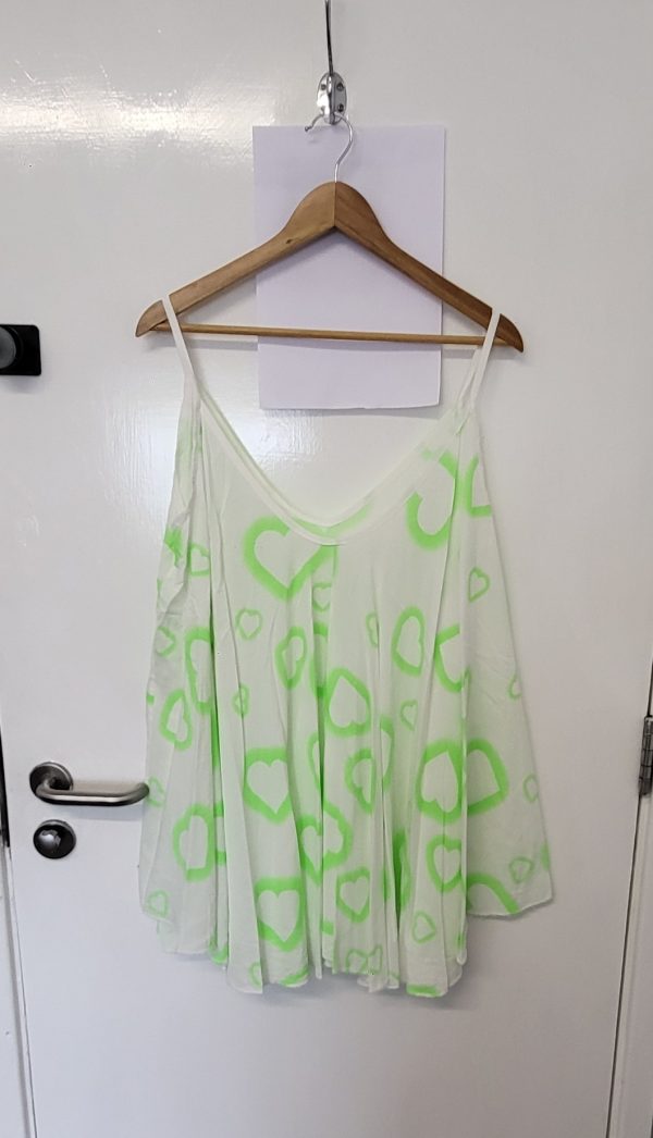 New Ladies Lime Heart Vest Top One Size fits sizes 18 20 22 24 NON RETURNABLE