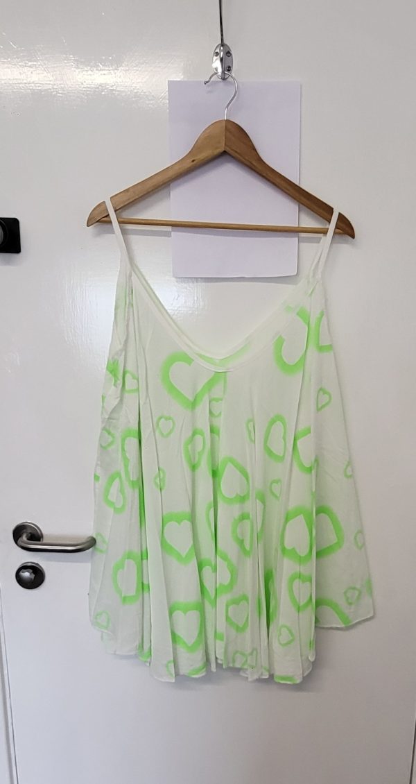 New Ladies Lime Heart Vest Top One Size fits sizes 18 20 22 24 NON RETURNABLE - Image 2