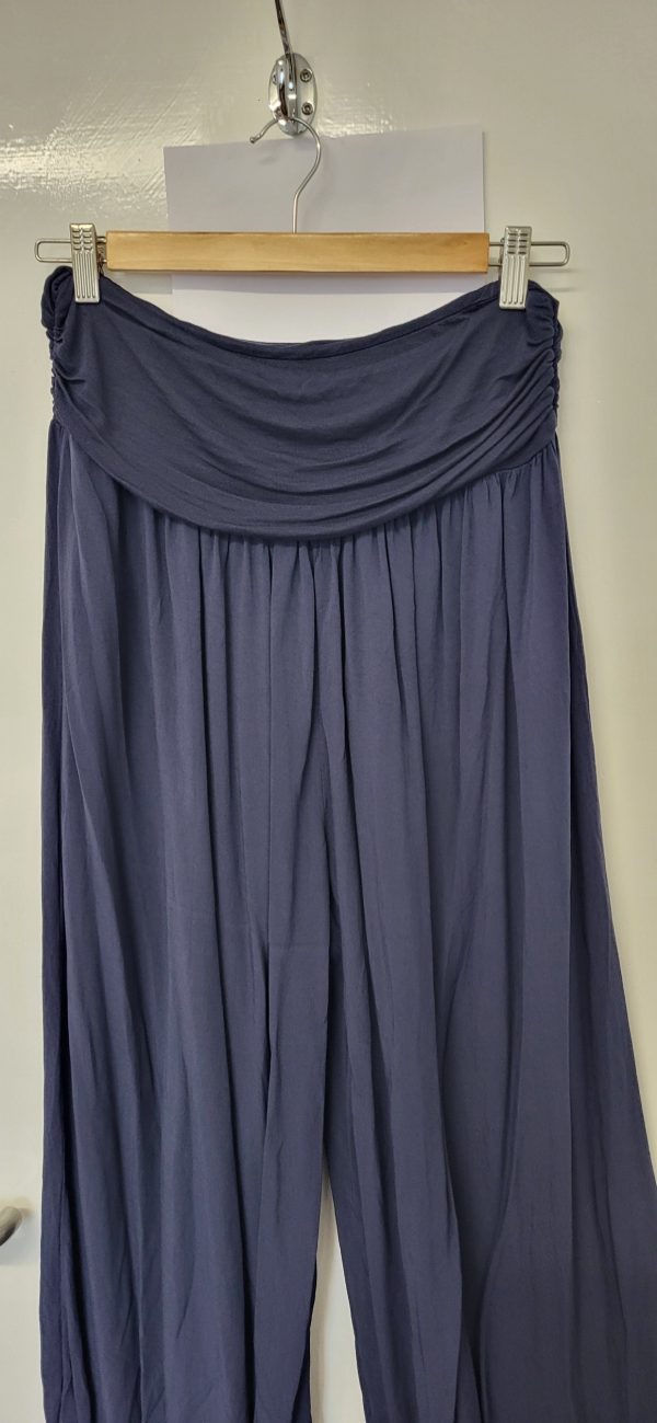 New Ladies Navy Blue Plain Harem Pants One Size fits sizes 16 18 - Image 4