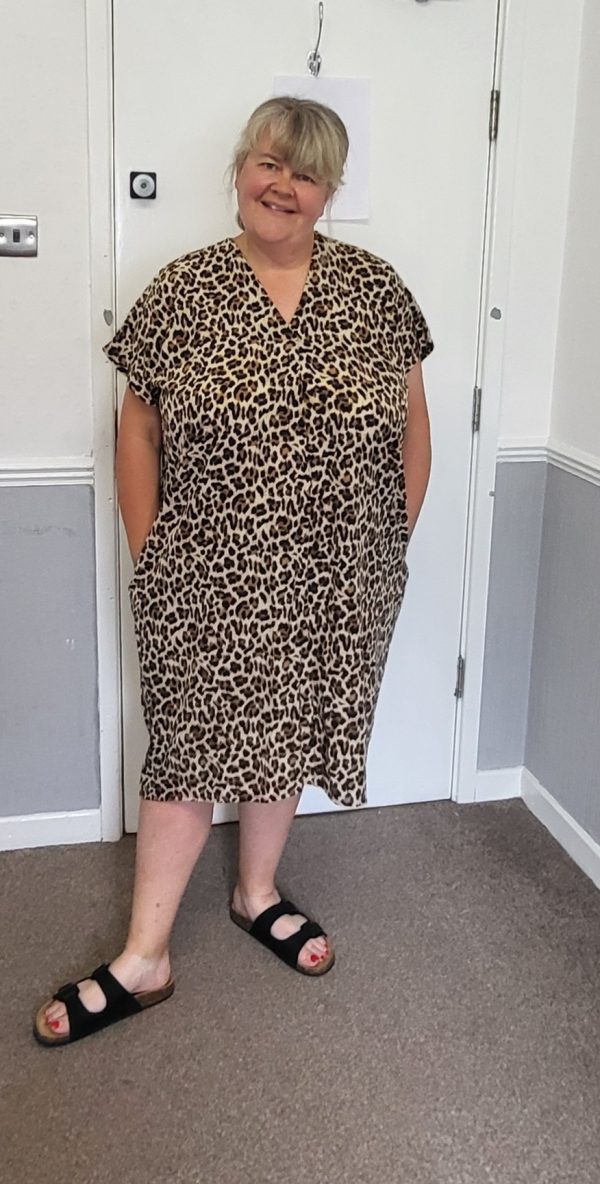 New Ladies V Neck Lighter Brown Animal Print Dress One Size Fits sizes 18 20 22 - Image 8