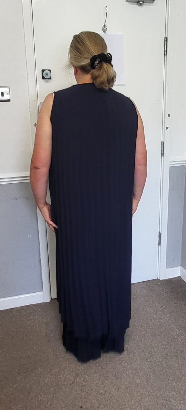 New Ladies Navy Blue Pleated 2 Piece suit Trousers and top One Size fits sizes 18 20 22 - Image 7