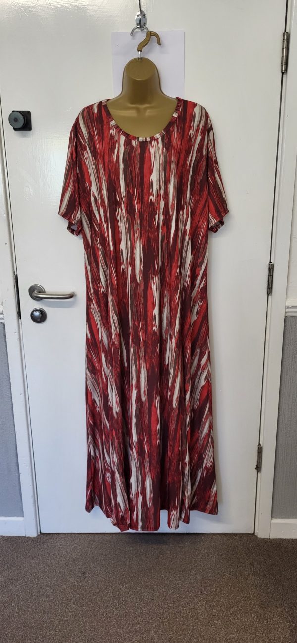 New Ladies Red Stripe Print Stretchy Dress One Size fits sizes 18 20 22 24 NON RETURNABLE - Image 7
