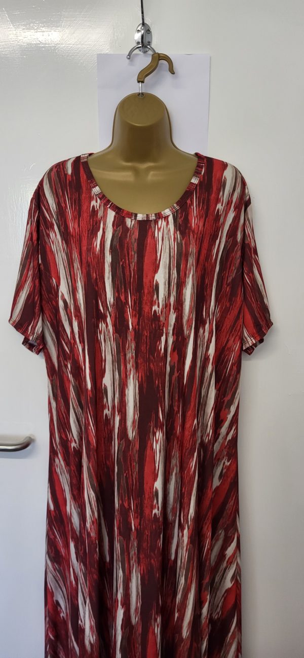 New Ladies Red Stripe Print Stretchy Dress One Size fits sizes 18 20 22 24 NON RETURNABLE - Image 8