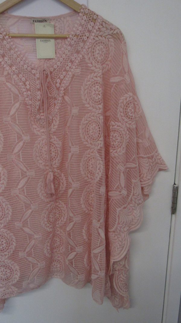 New Ladies Pale Pink Lacy Kaftan One Size fits sizes 18 20 22 24 - Image 4