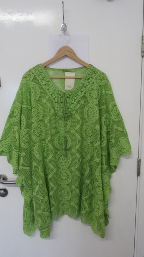 New Ladies Lime Lacy Kaftan One Size fits sizes 18 20 22 24 - Image 2