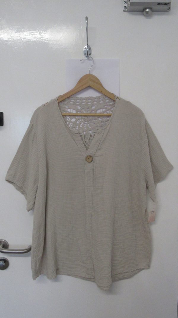 New Beige Lacy Back Cheesecloth Top One Size fits sizes 16 18 20 22