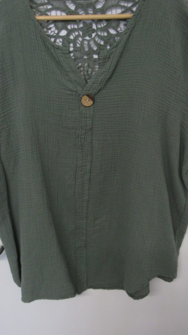 New Khaki Green Lacy Back Cheesecloth Top One Size fits sizes 16 18 20 22 - Image 3
