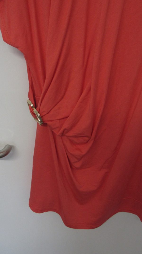 New Ladies Coral Wrap Around Look with Heart Top One Size fits sizes 16 18 20 22 - Image 3