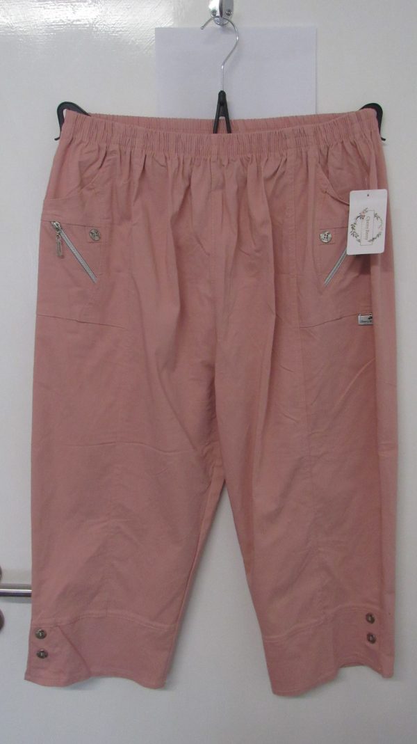 Cherry Berry Pale Pink 3/4 length stretchy trousers Size T9 UK 24 - Image 4