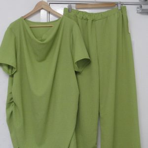 New Ladies Lime 2 Piece Set Top and Trousers One Size fits sizes 16 18 20
