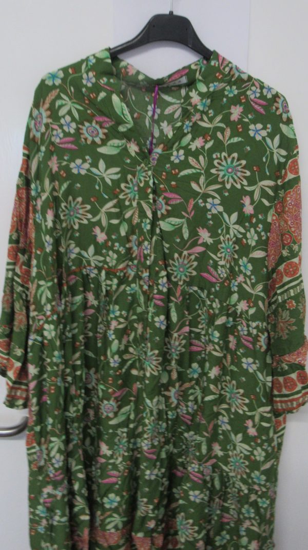 New Ladies Green Floral Midi Length Dress One Size fits sizes 18 20 22 - Image 3