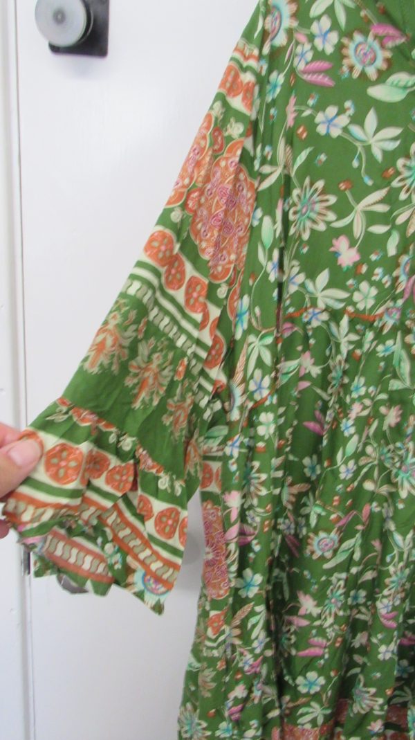 New Ladies Green Floral Midi Length Dress One Size fits sizes 18 20 22 - Image 4