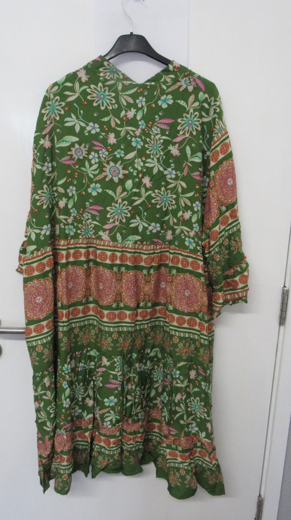 New Ladies Green Floral Midi Length Dress One Size fits sizes 18 20 22 - Image 5