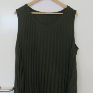 New Ladies Khaki Green Pleated Sleeveless Top One Size fits sizes 18 20 22