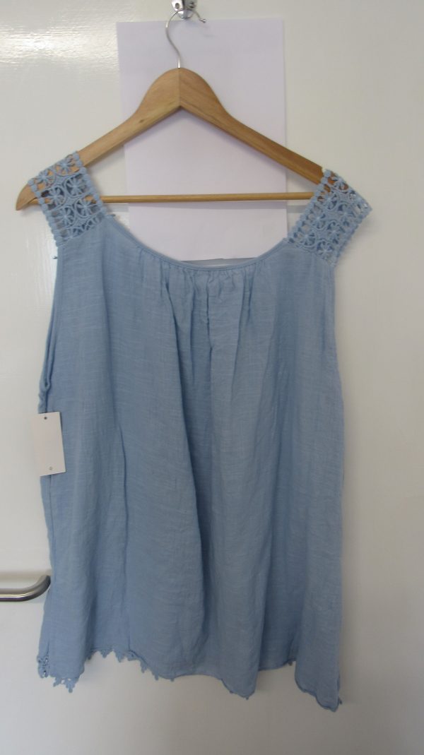 New Ladies Light Blue Lacy Sleeveless Top One Size fits sizes 16 18 20 - Image 4