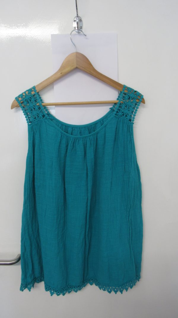 New Ladies Turquoise Lacy Sleeveless Top One Size fits sizes 16 18 20