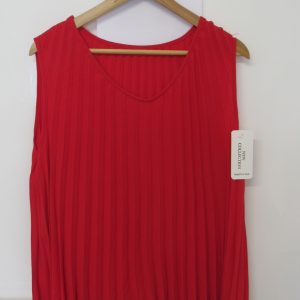 New Ladies Red Pleated Sleeveless Top One Size fits sizes 18 20 22