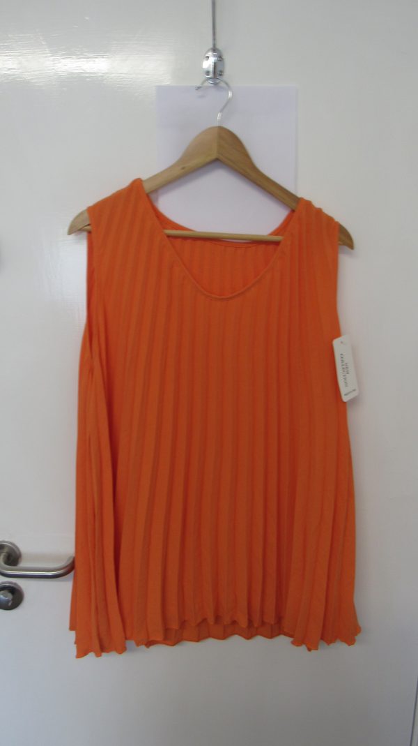 New Ladies Orange Pleated Sleeveless Top One Size fits sizes 18 20 22 - Image 2