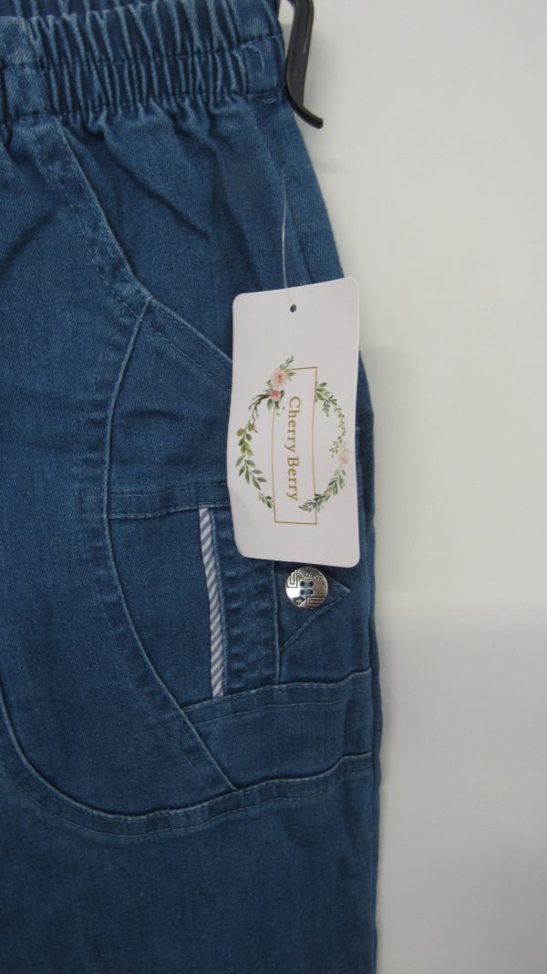 Cherry Berry Denim 3/4 Length Trousers Size T6 UK 18 - Image 3
