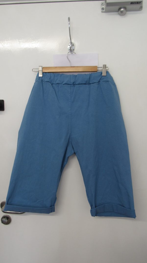 NEW Ladies Denim Blue Magic Shorts Plus Size One Size Fits sizes 18 20 22 Size 2 - Image 5