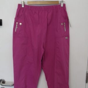 Cherry Berry Cerise Pink 3/4 length stretchy trousers Size T8 UK 22