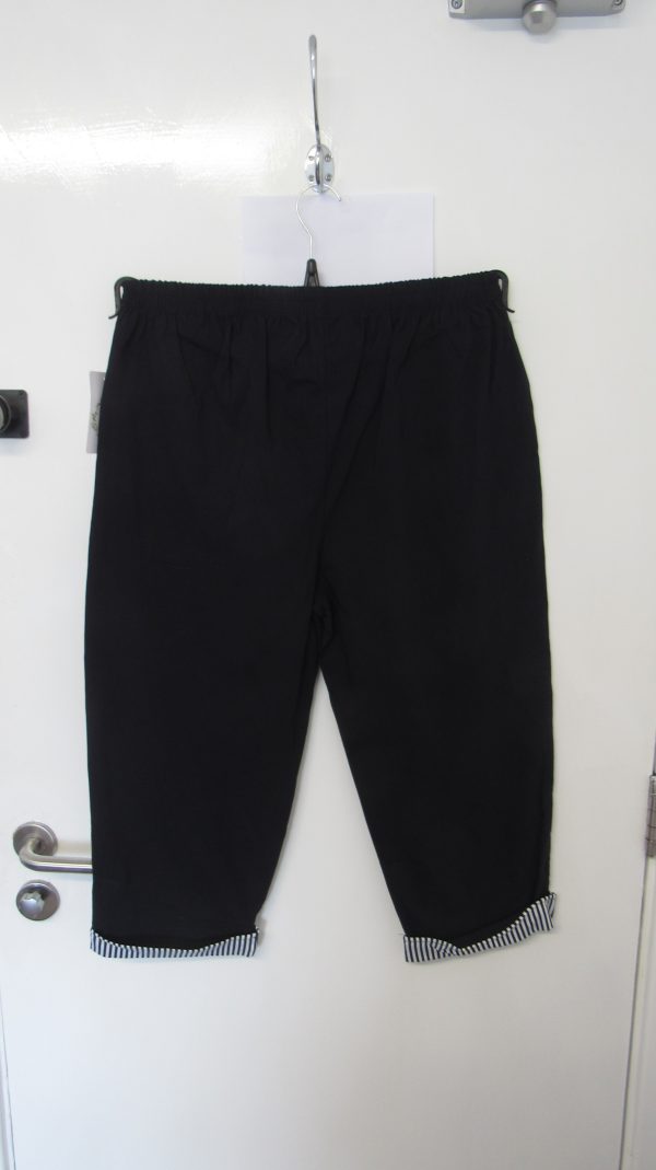 Cherry Berry Navy Blue Stripe 3/4 Length Trousers Size T7 UK 20 - Image 7