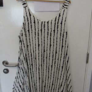 New Ladies White with black stripe Handkerchief Sun Dress One Size fits sizes 16 18 20 NON RETURNABLE